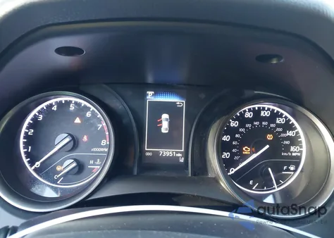 2021 Toyota Camry Se z USA, uszkodzony, nr VIN 4T1G11AK4MU435745